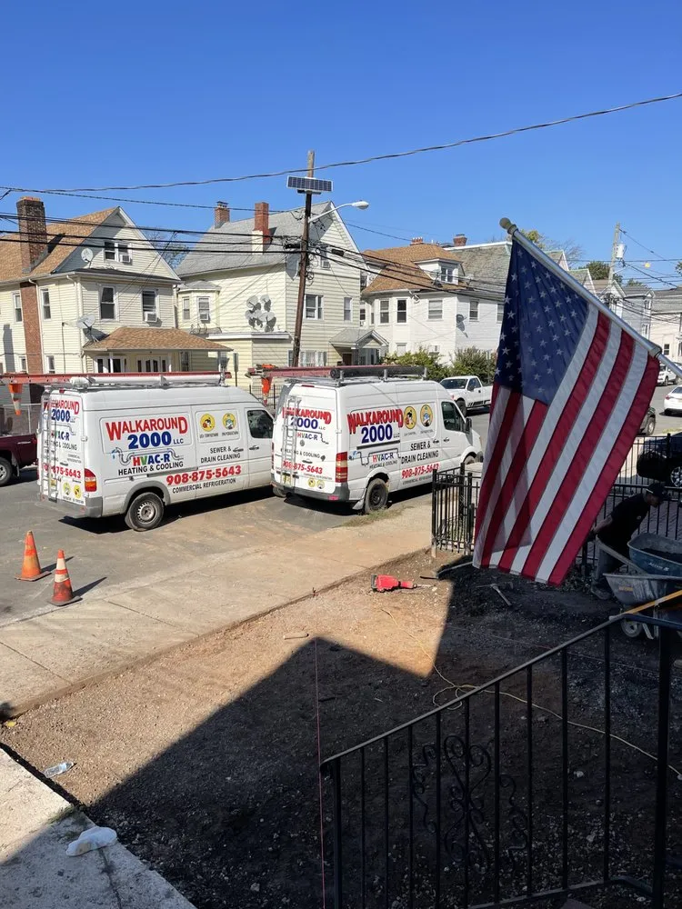 Slide of Walkaround 2000