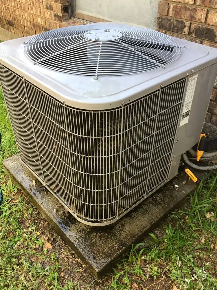 Slide of Walker Air, Plumbing, Electric - Tarrant