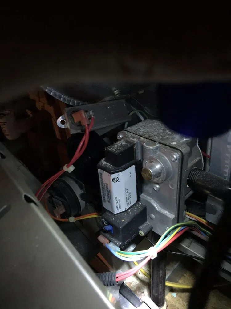 Slide of Warm Cool A/C & Heat Systems