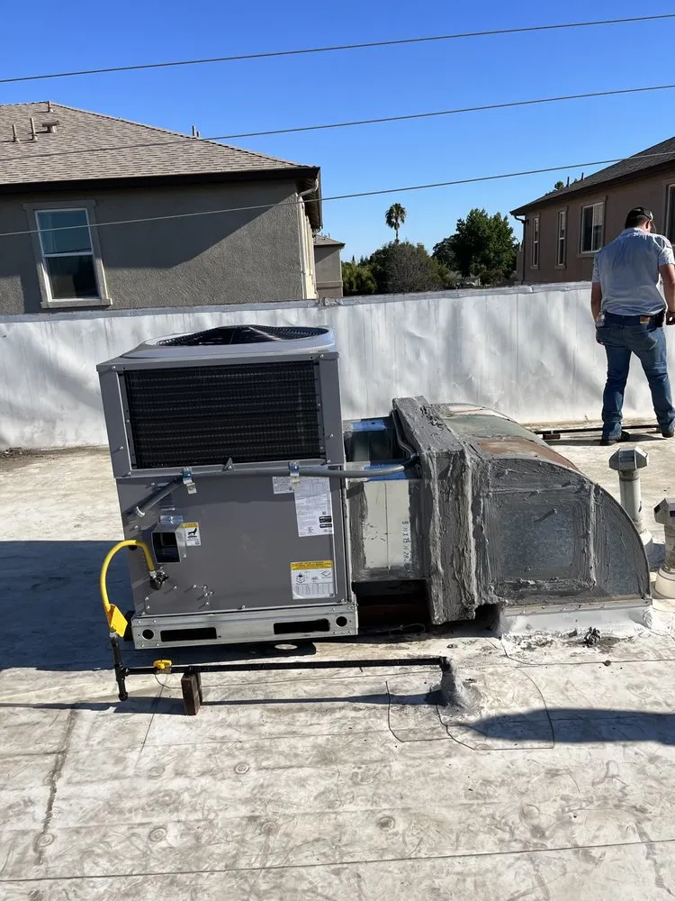 Slide of Warren's Heating & Air Conditioning