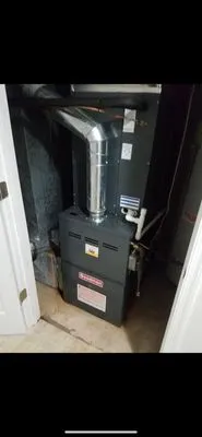 Wayne's Heating & AC Service Logo