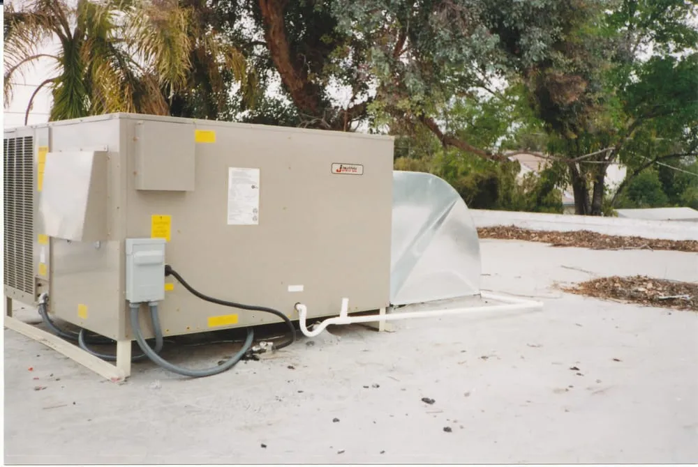 Slide of Wayne's Western Refrigeration & Air Conditioning