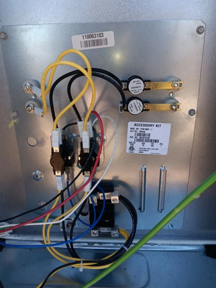 Slide of We Fix Furnaces