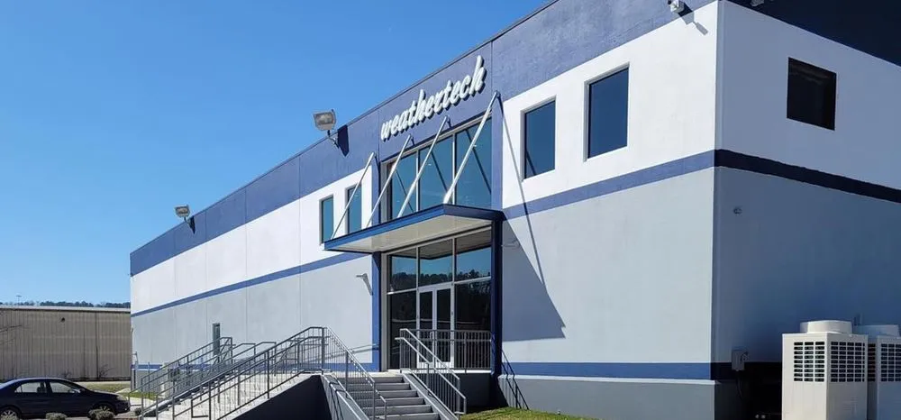 Slide of Weathertech Distributing Company