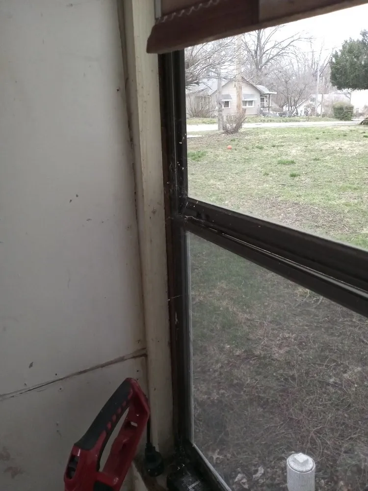 Slide of Weeks Comfort Specialists