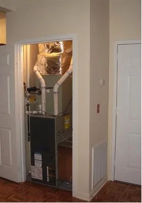 West Coast Mechanical Logo