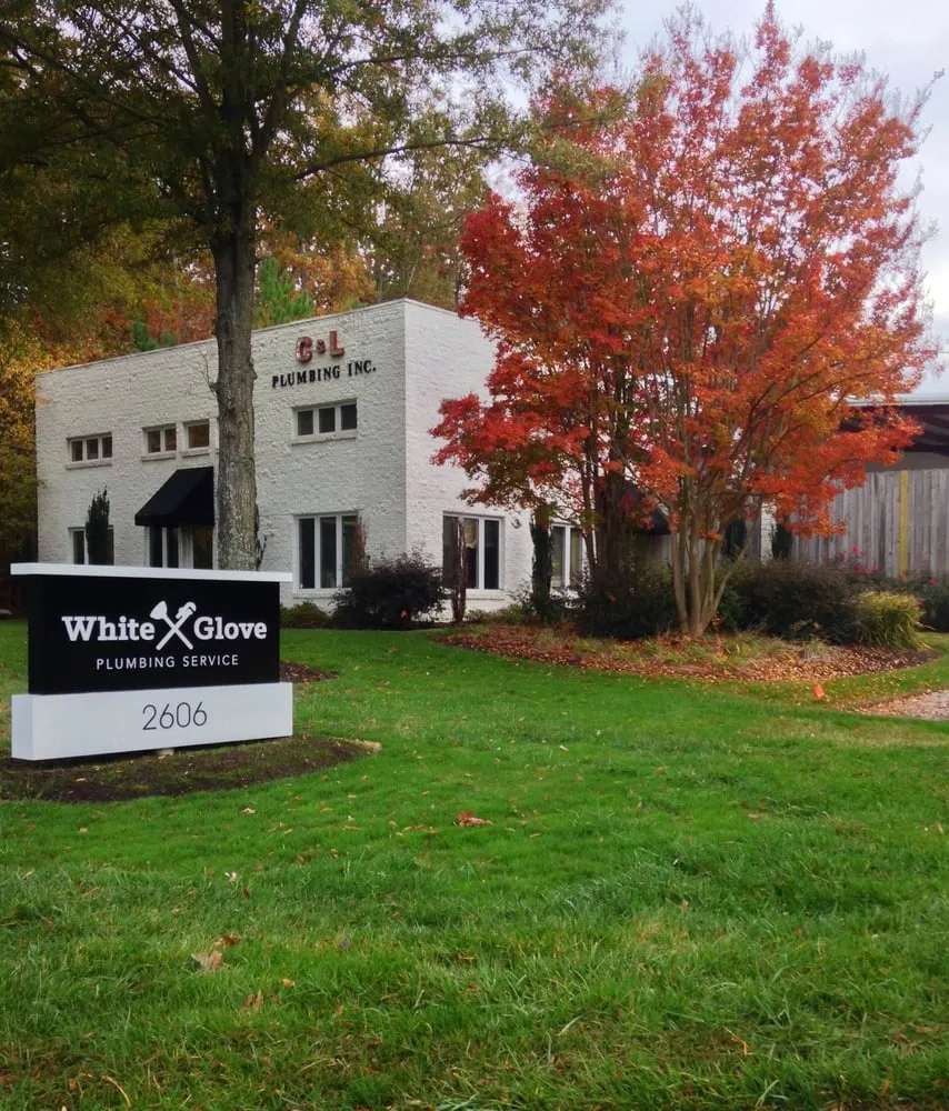 Slide of White Glove Plumbing