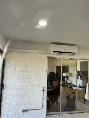 White Seal Air Conditioning Logo