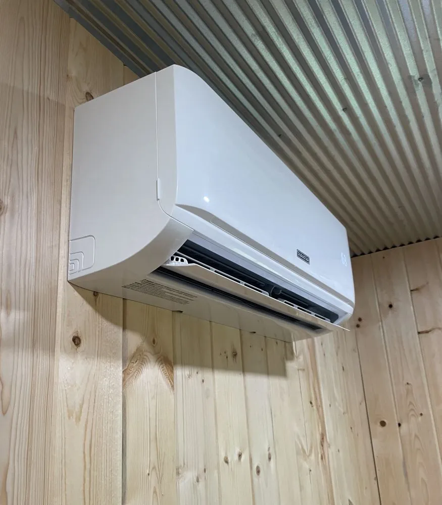 Slide of Wilco Comfort