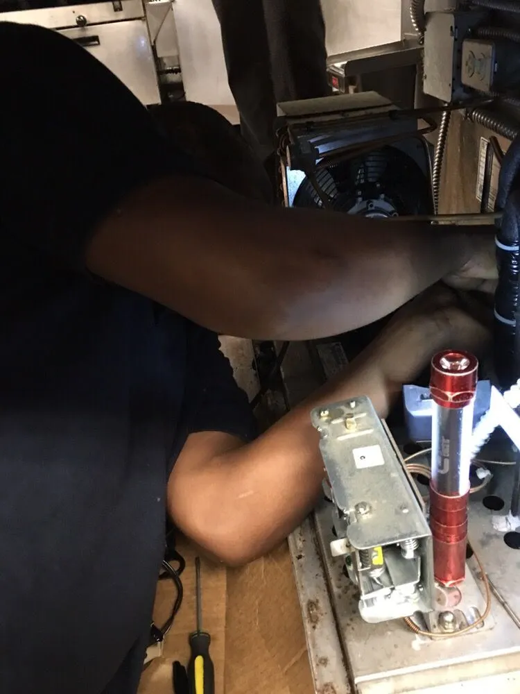 Slide of Williams Appliance and Air Conditioning