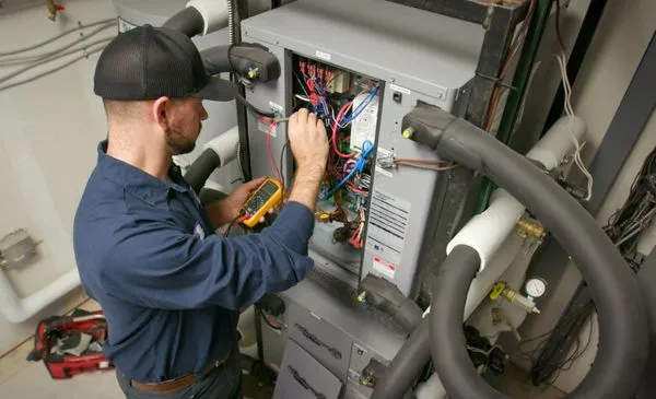 Williams Plumbing & Heating Logo