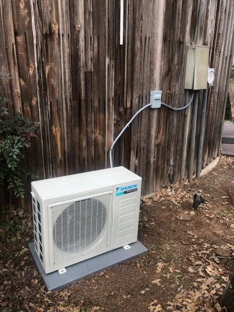 Slide of Willie's ac service