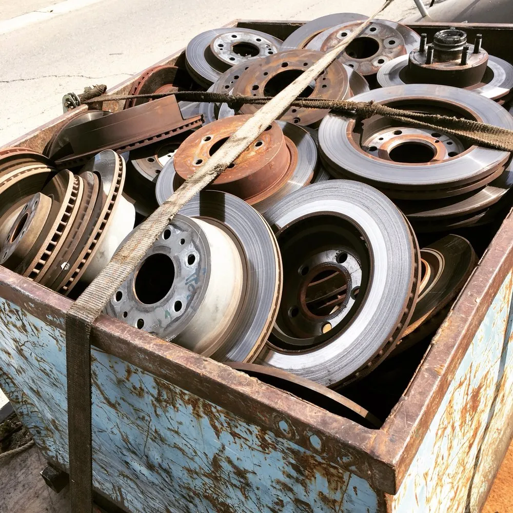 Slide of Willis Recycling