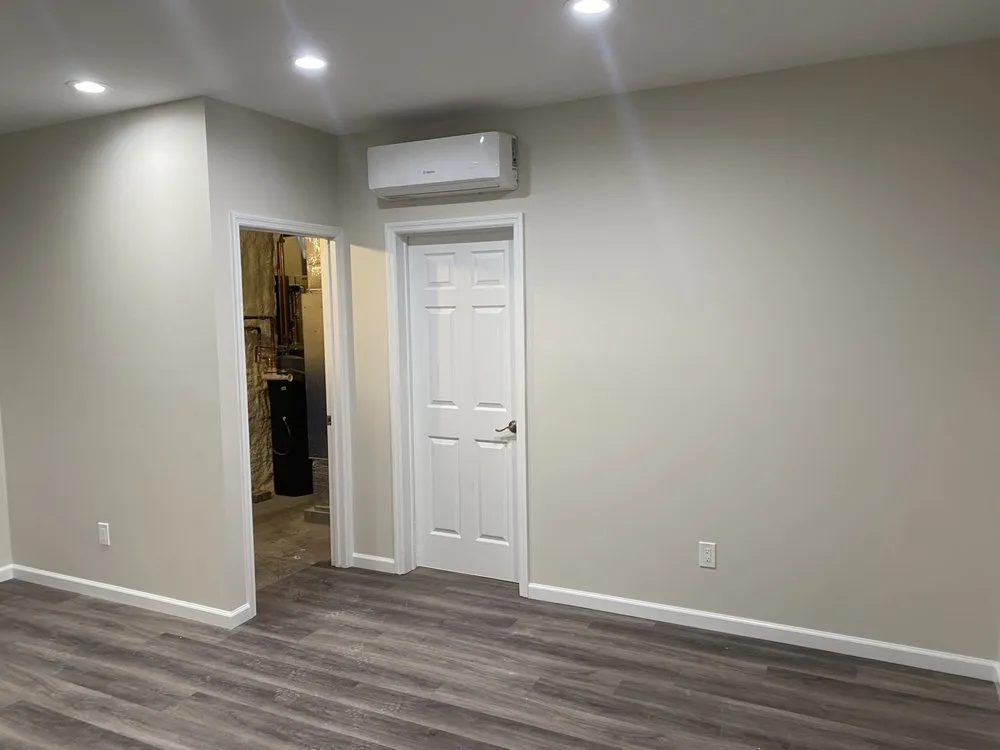 Slide of Willis Technical