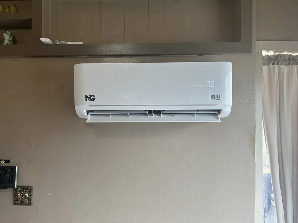 Slide of Windsanity Mini Spilts