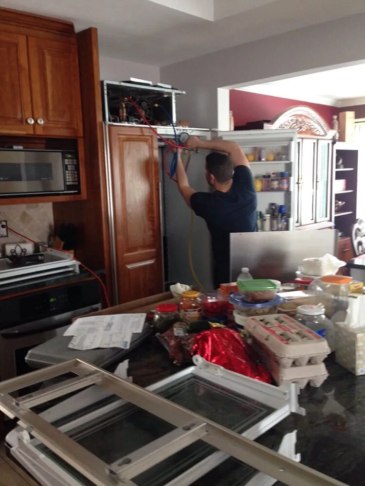 Slide of Windy City Appliance Repair