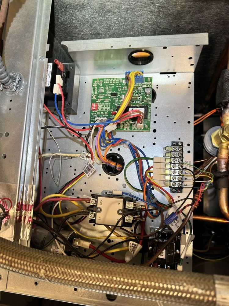 Slide of Winsum Heating & Cooling