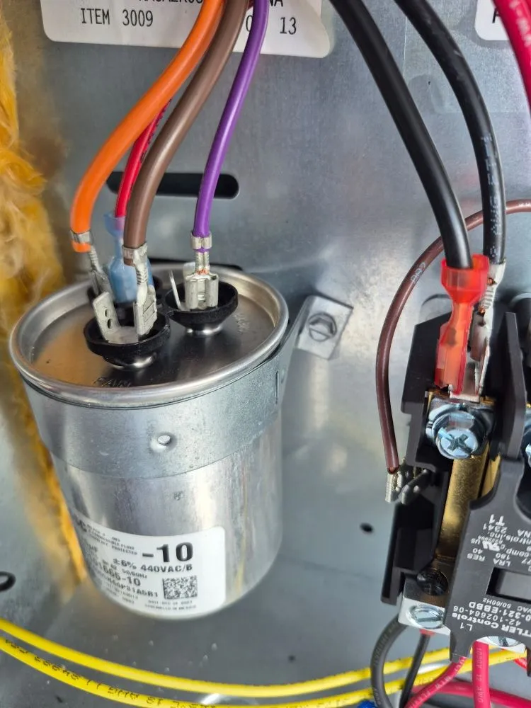 Slide of Winter Air Conditioning LHV