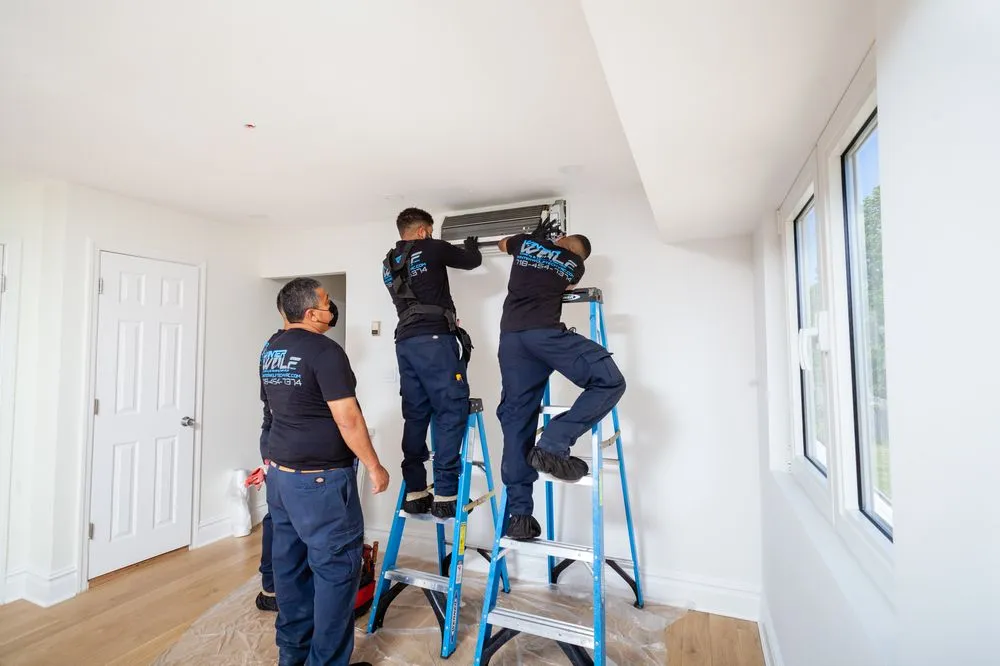 Slide of Winter Wolf Tech