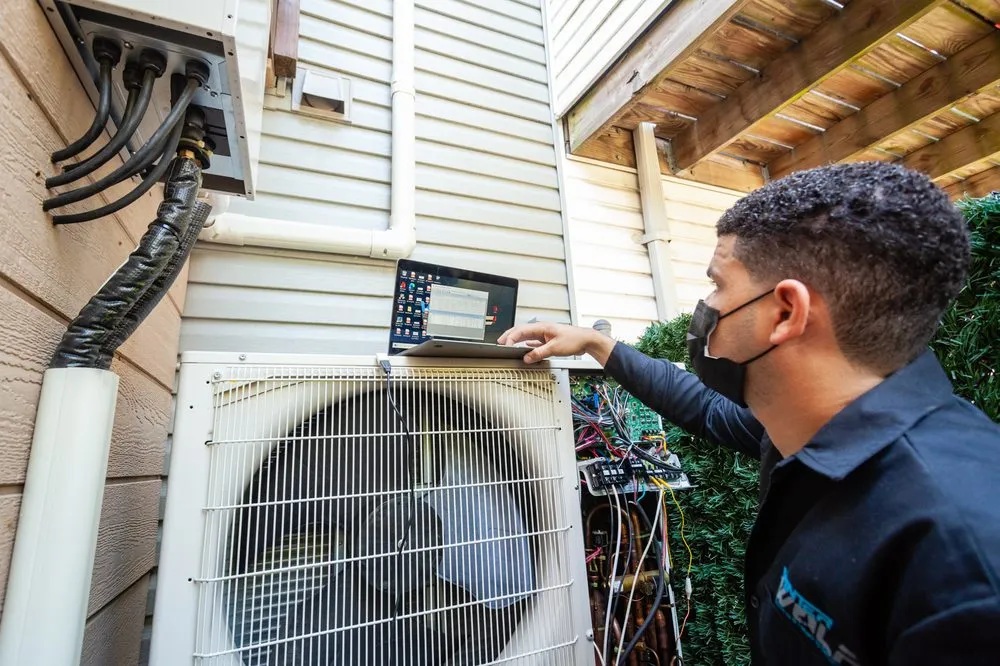 Slide of Winter Wolf Tech