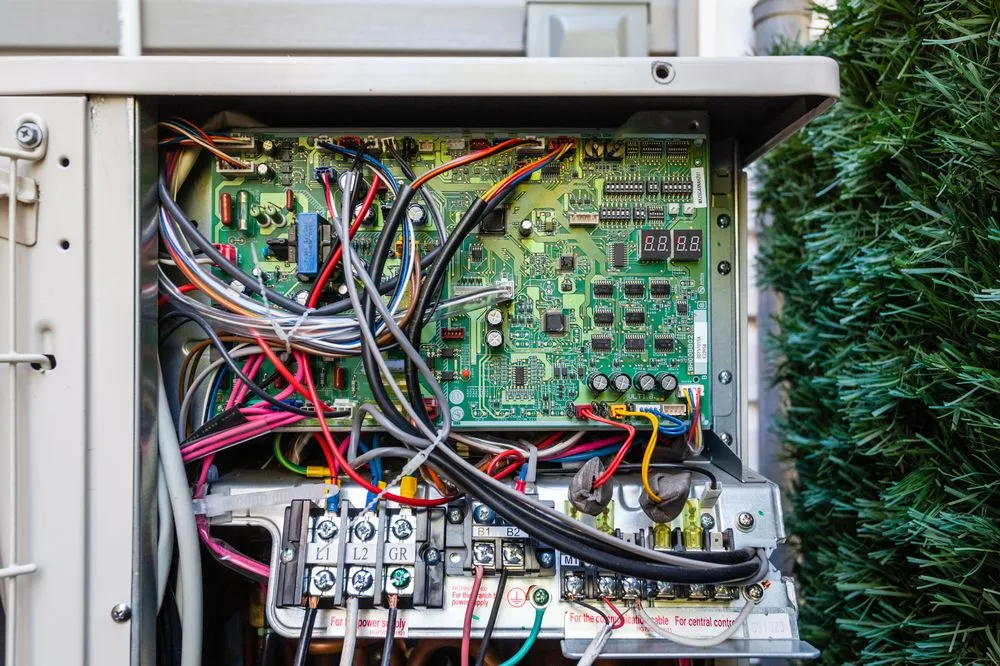 Slide of Winter Wolf Tech