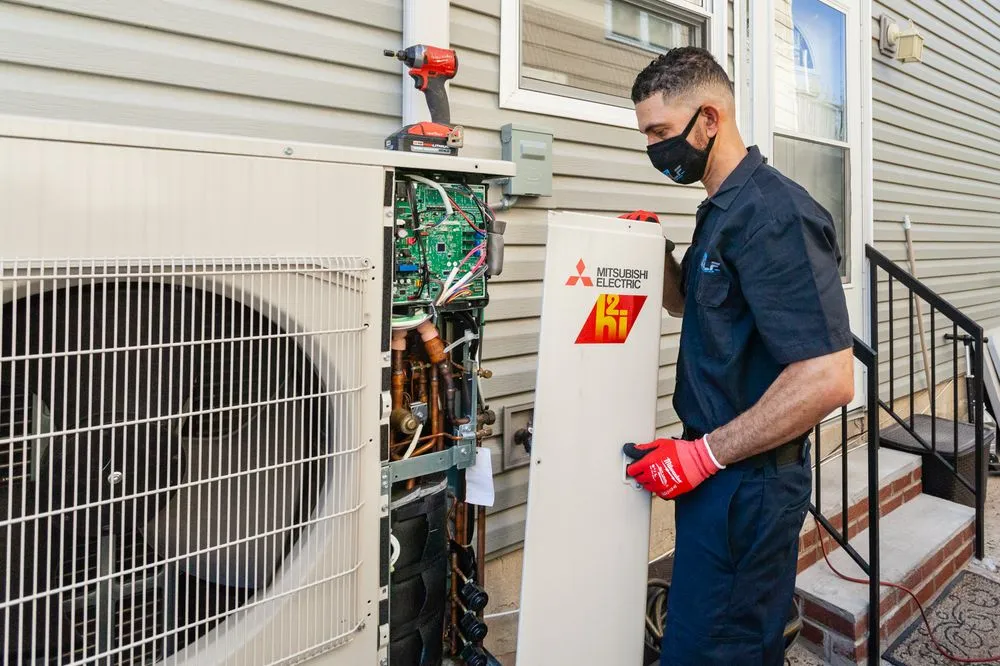 Slide of Winter Wolf Tech