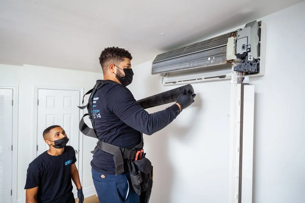 Slide of Winter Wolf Tech