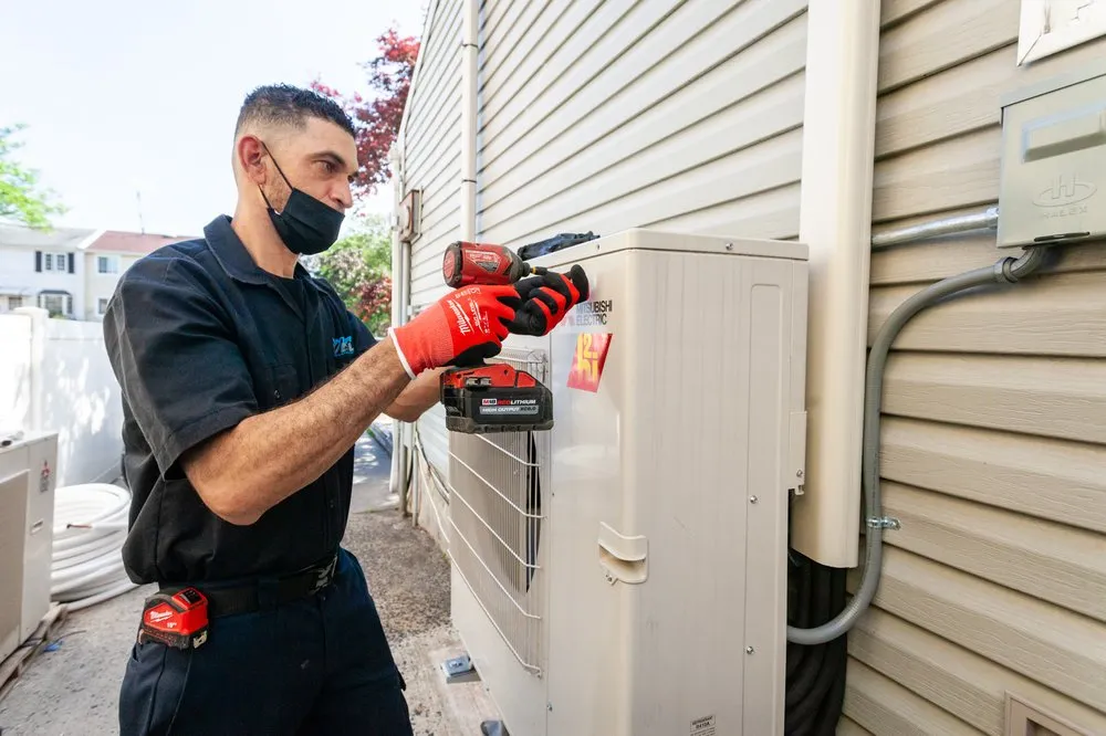 Slide of Winter Wolf Tech