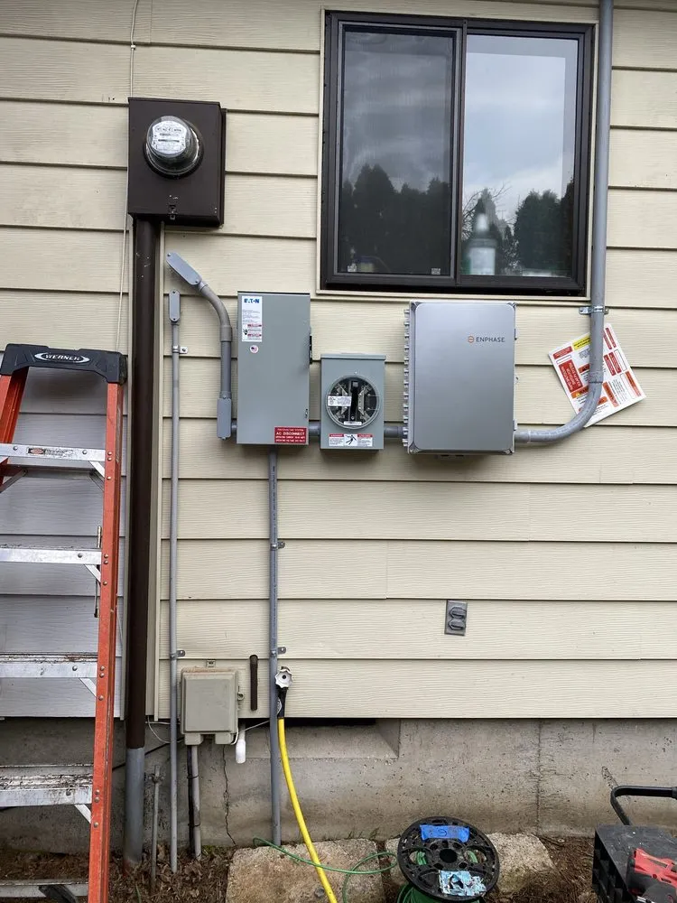 Slide of Wire Nutz Electric