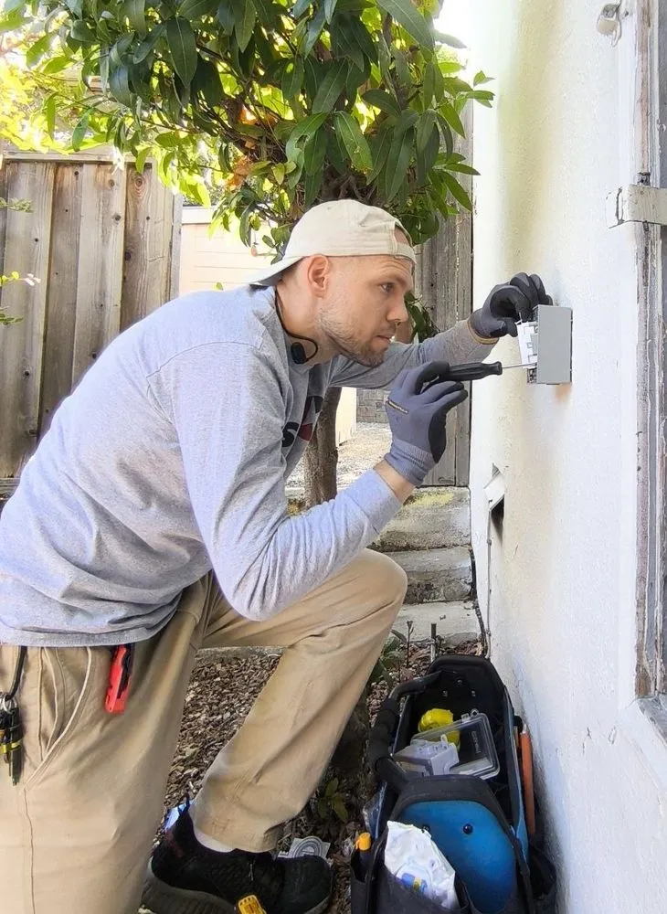 Slide of WiseTouch Garage