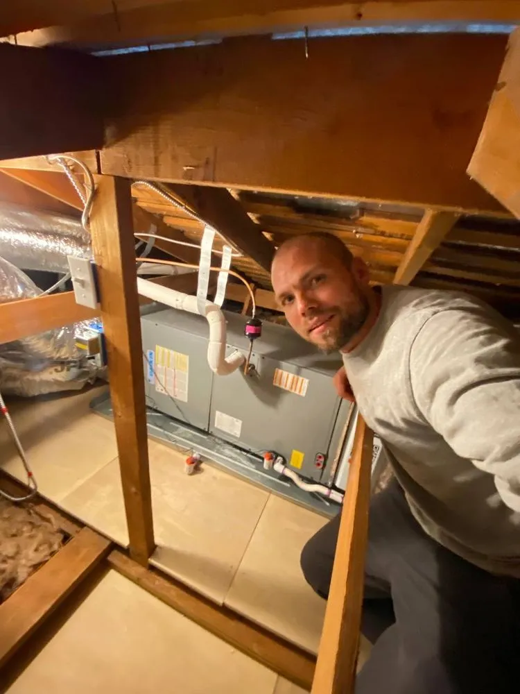 Slide of WiseTouch Garage