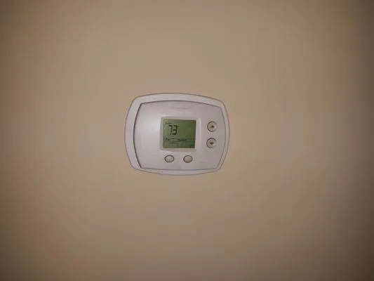 Wizard Heating & Cooling Logo