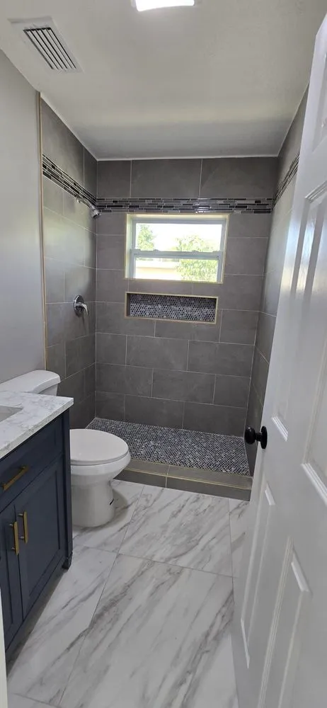 Slide of W&L Home Improvevement