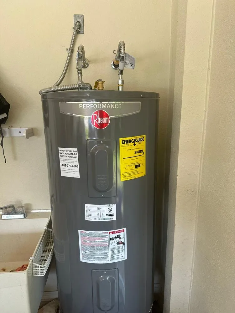 Slide of W&L Home Improvevement