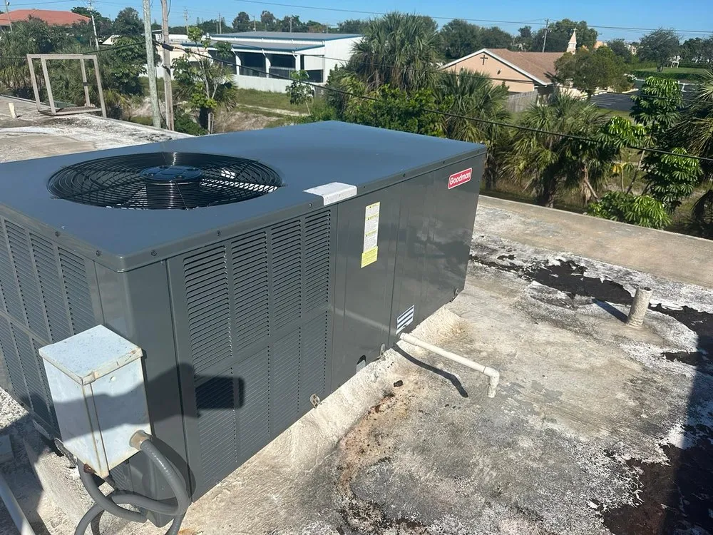 Slide of W&L Home Improvevement