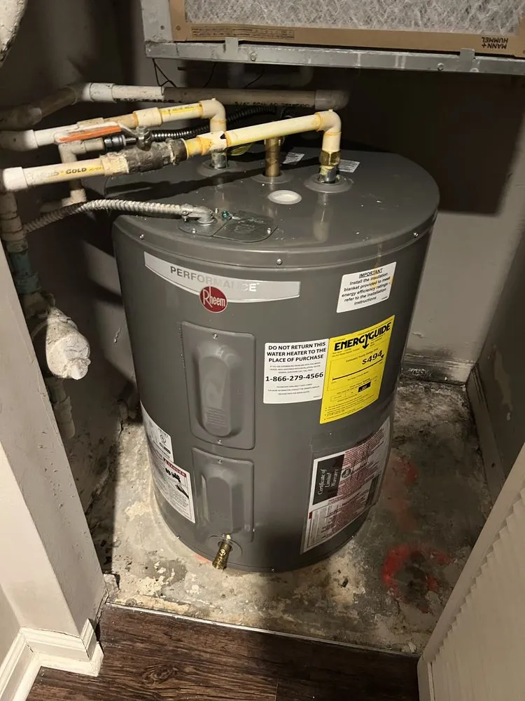 Slide of W&L Home Improvevement