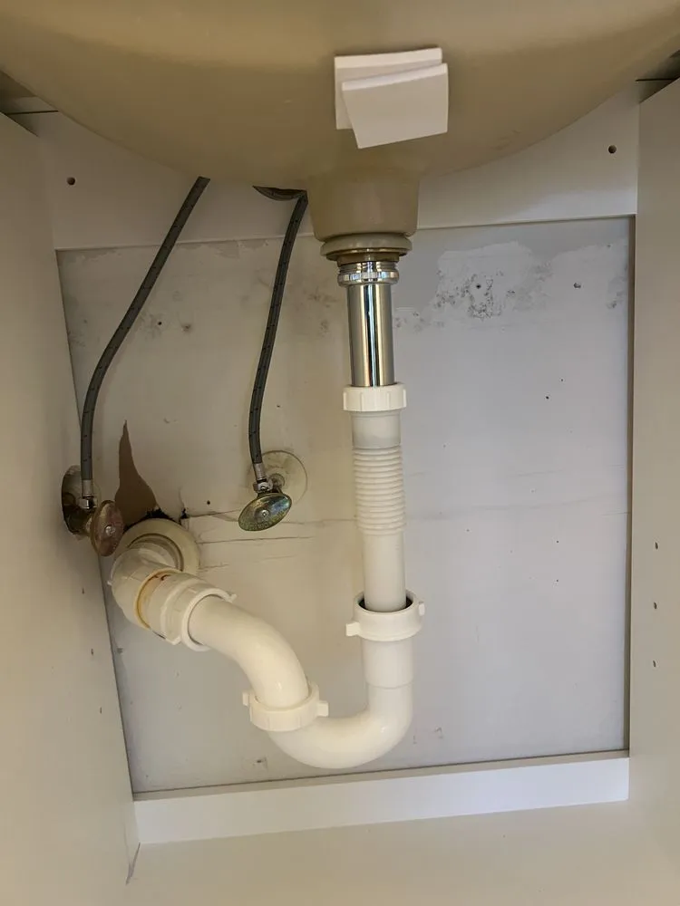 Slide of W&L Home Improvevement