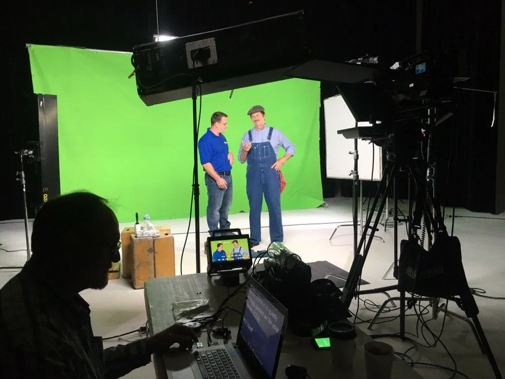 Slide of Wolfe & Sons Heating and Cooling