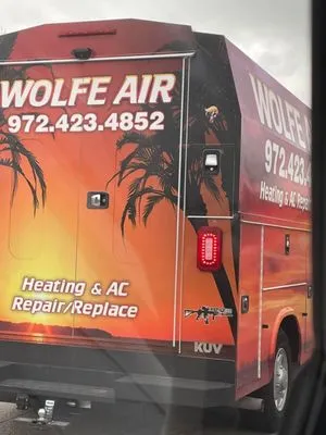 Wolfe Air Heat & Cool Co Logo