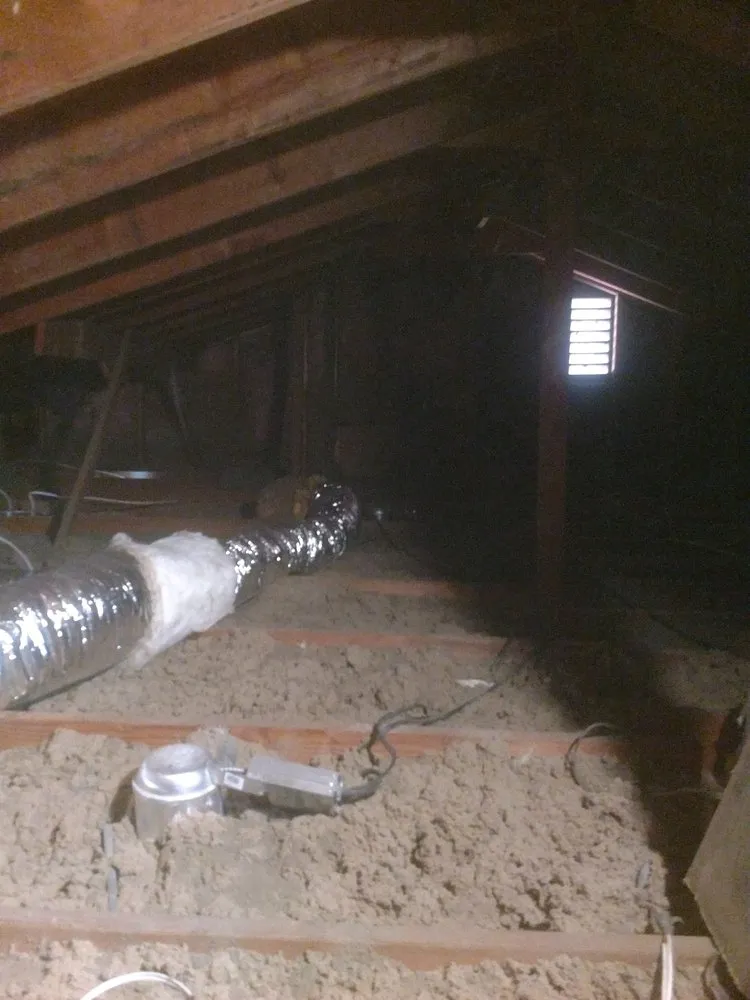 Slide of Wolfe Bros Heating & Air