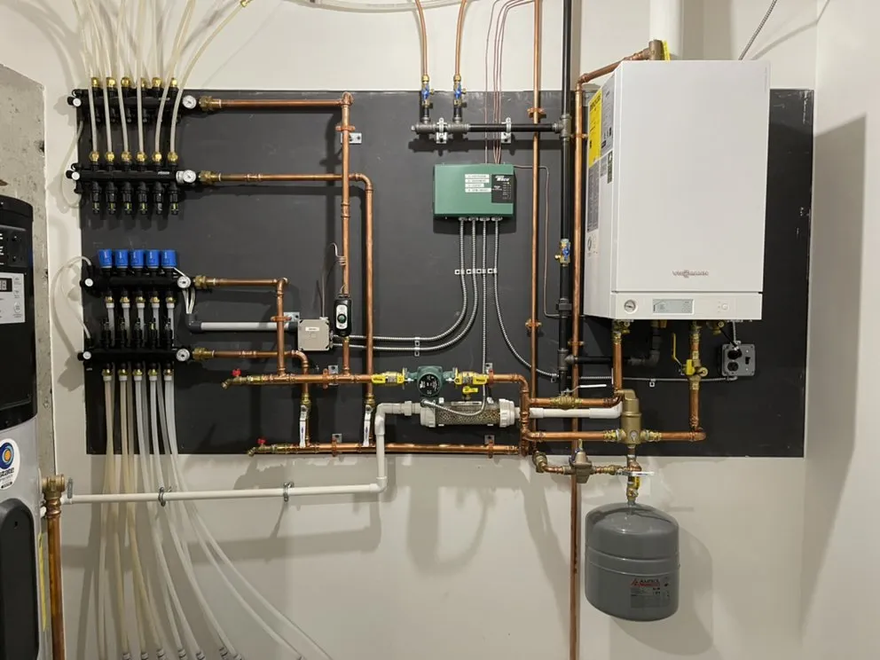 Slide of Wolfe Plumbing & Heating