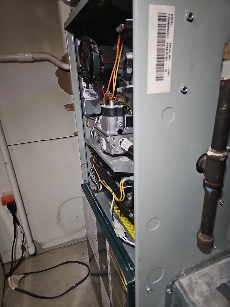 Slide of Woods Family Heating & Air Conditioning