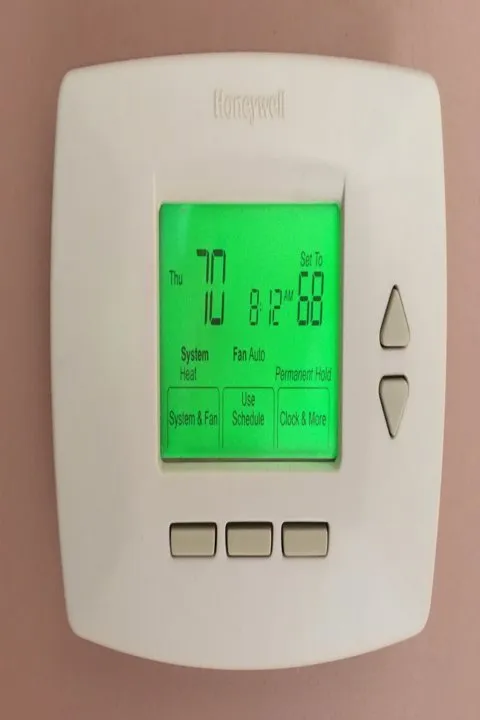 Slide of Woods Heating & Air Conditioning