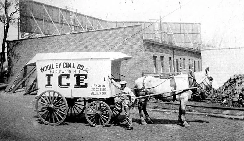 Slide of Woolley Home Solutions