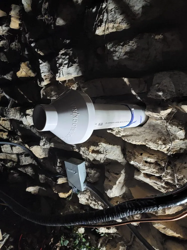 Slide of Working Wolves Heating and Cooling