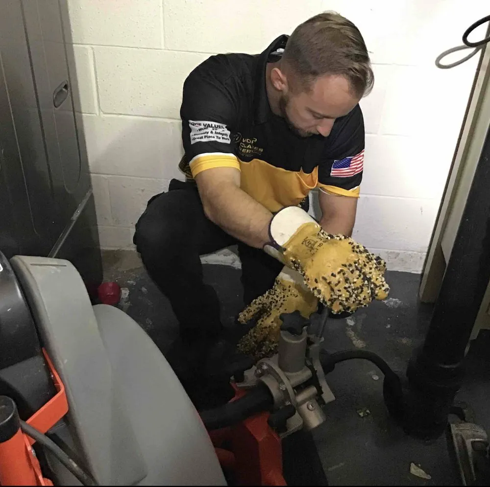 Slide of World Class Services Heating, AC, & Plumbing Repair