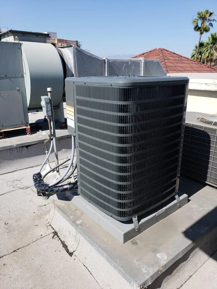 Slide of Wow Heating & Air