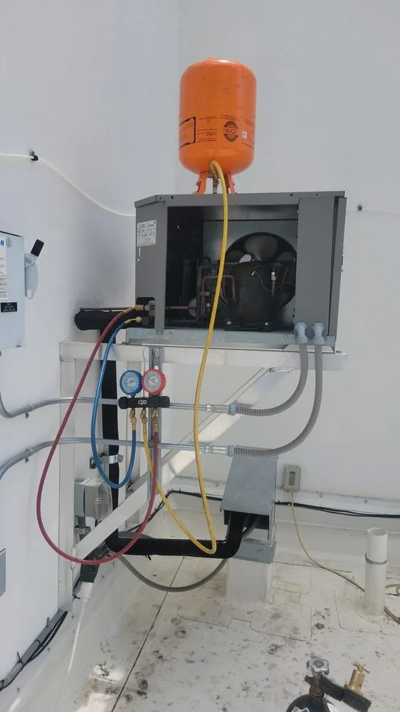 Slide of WR Service Cold