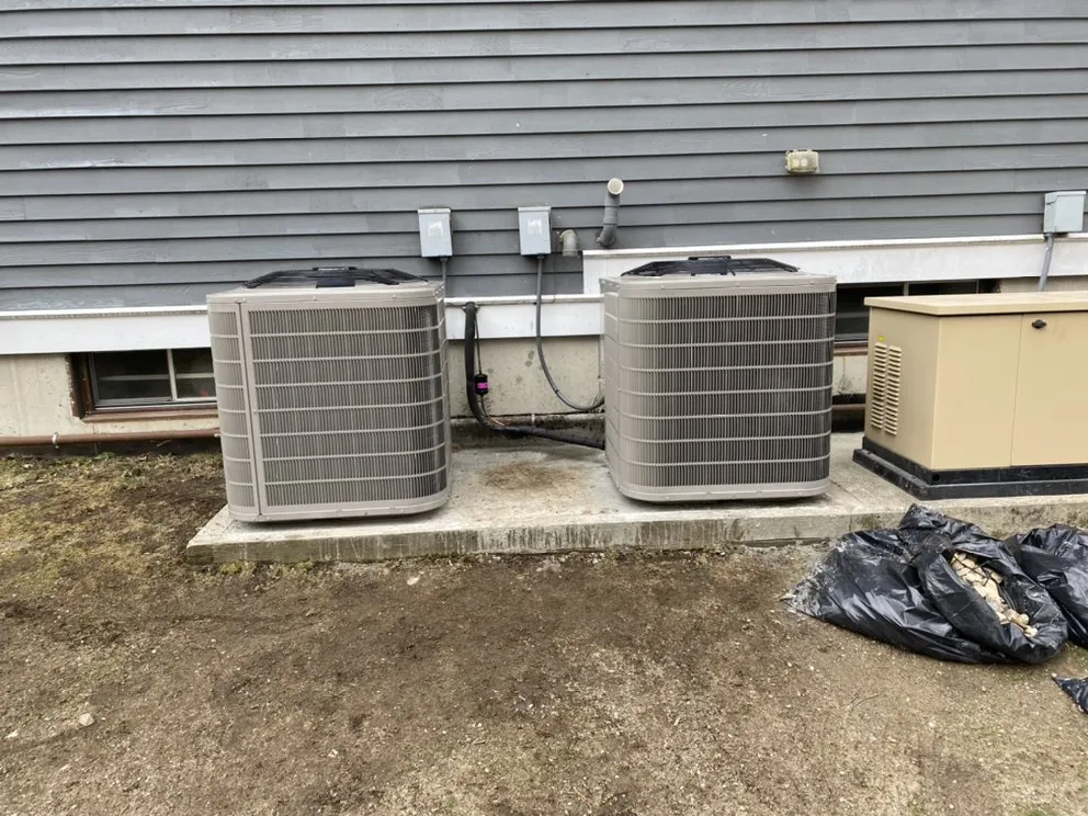 Slide of W’s HVACR Service