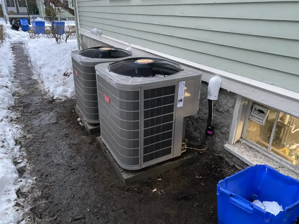 Slide of W’s HVACR Service